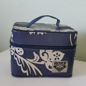 Roxy travel case c1999